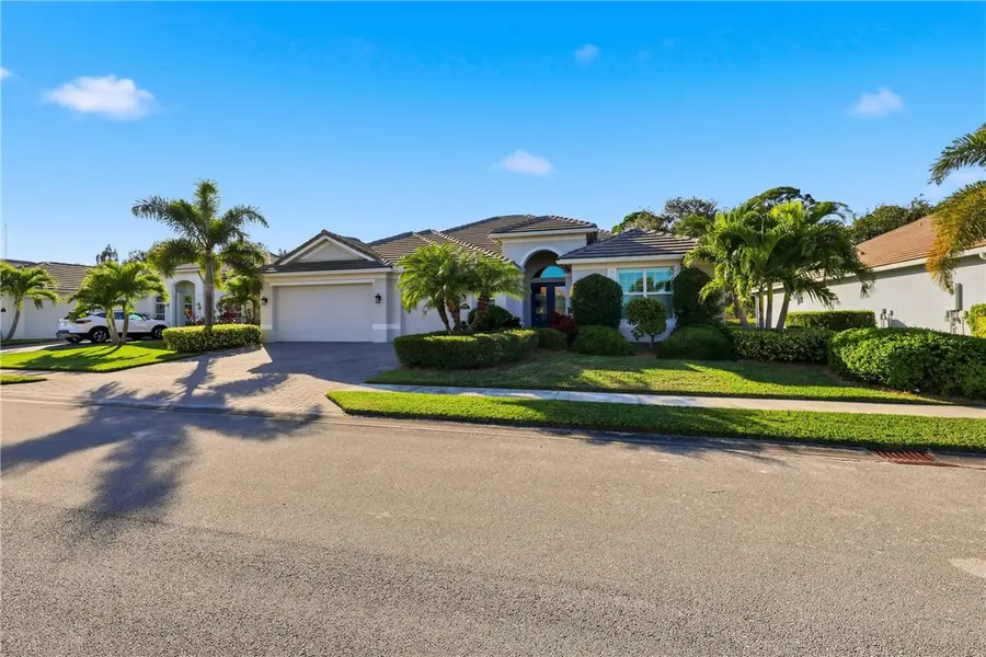 6069 Graysen Square, Vero Beach, FL 32967 - Image #2