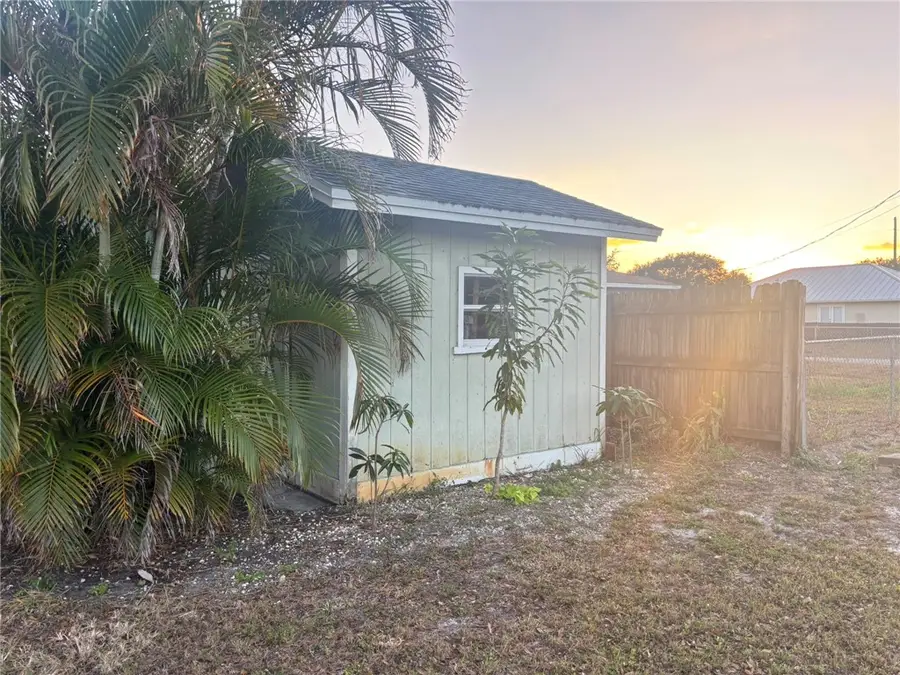 364 16th Street Sw, Vero Beach, FL 32962 - Image #2