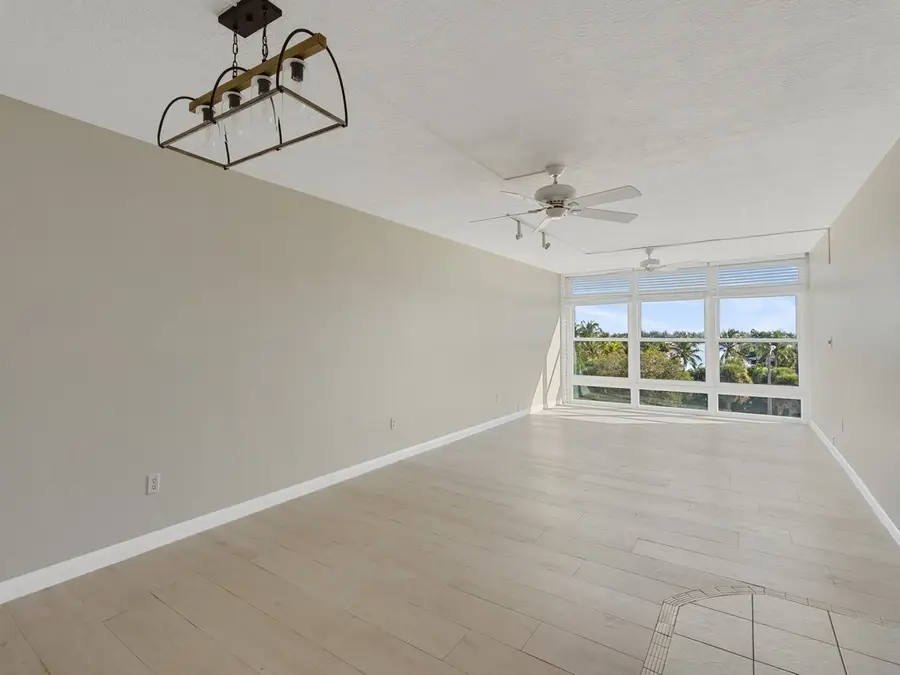 Address Withheld By Seller, Vero Beach, FL 32960 - Image #2