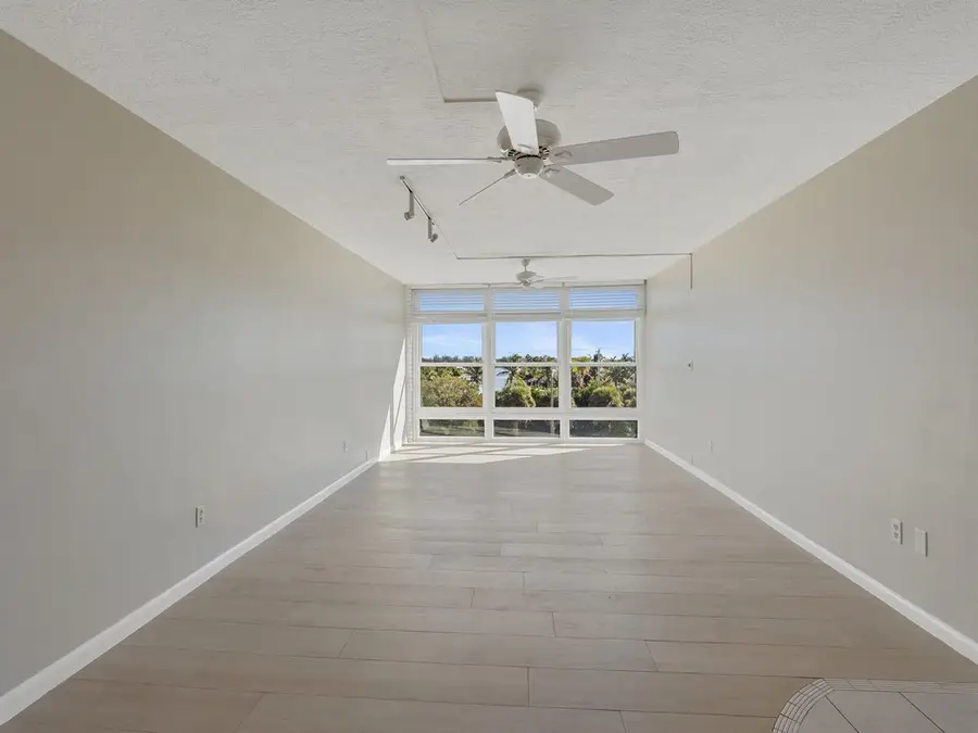 Address Withheld By Seller, Vero Beach, FL 32960 - Image #3