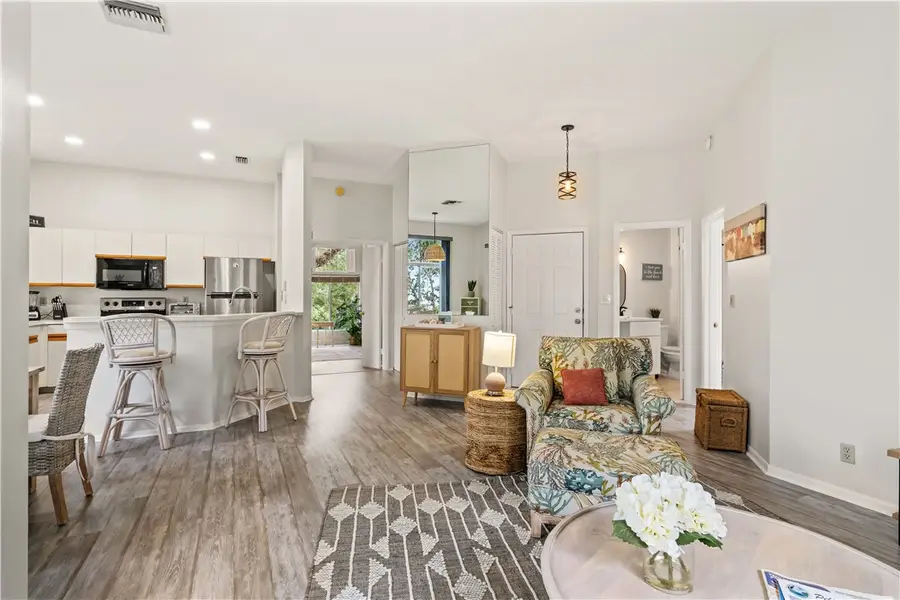 1335 Winding Oaks Circle E #1008, Vero Beach, FL 32963 - #3