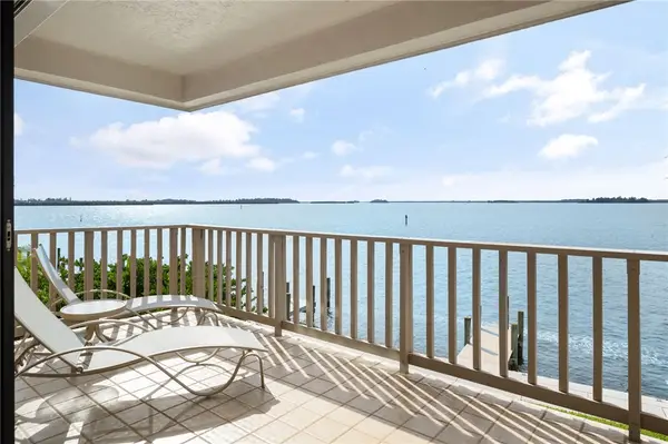 1860 Bay Road #206-E, Vero Beach, FL 32963