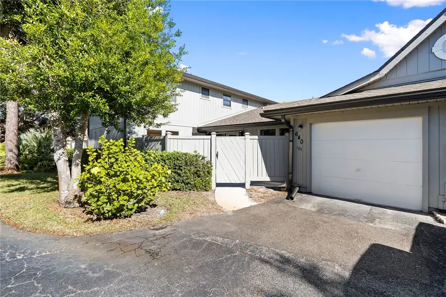 640 N Centre Court Sw #101, Vero Beach, FL 32962 - Image #2