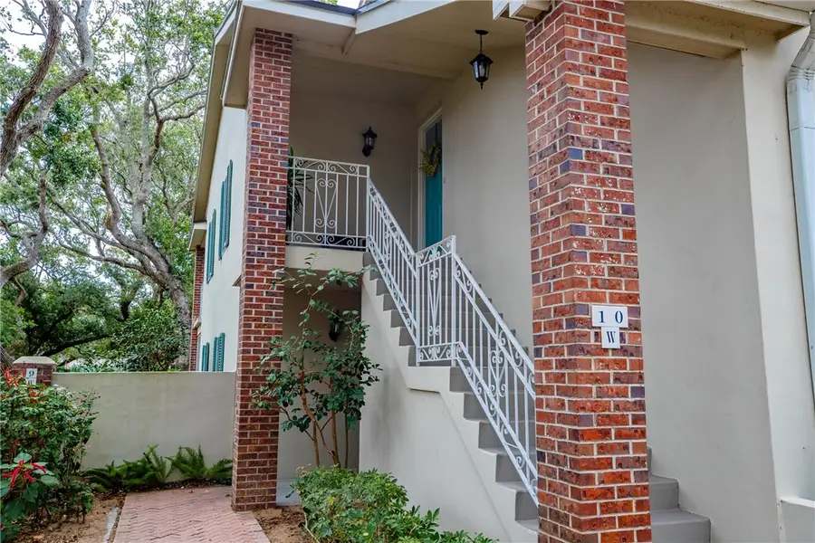 103 W Park Shores Circle #10W, Vero Beach, FL 32963 - Image #3