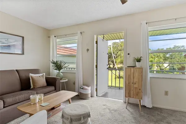 10 Vista Palm Lane #204, Vero Beach, FL 32962