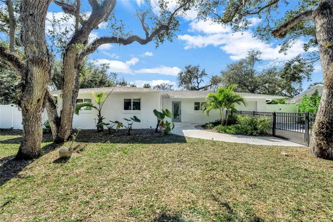 406 Indian Lilac Road, Vero Beach, FL 32963 - Image #1