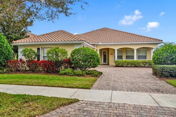 5468 Barbados Square, Vero Beach, FL 32967