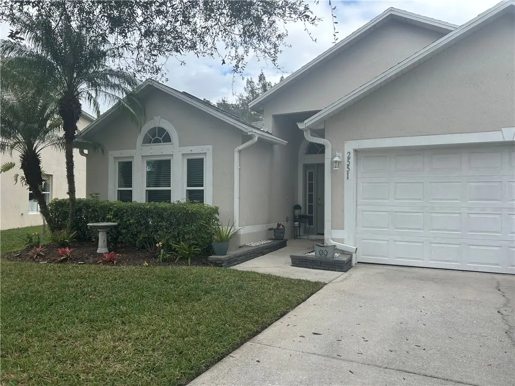 2551 12th Square Sw, Vero Beach, FL 32968 - Image #1