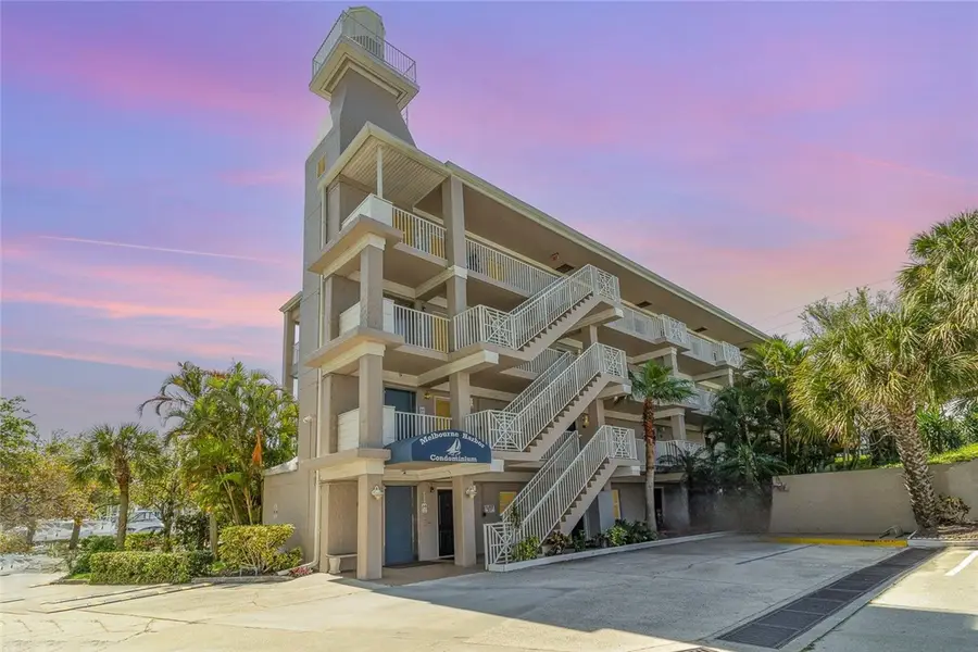 1209 E New Haven Avenue #404, Melbourne, FL 32901 - Image #2