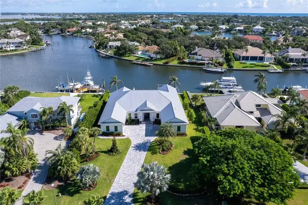 1806 Mooringline Drive, Vero Beach, FL 32963