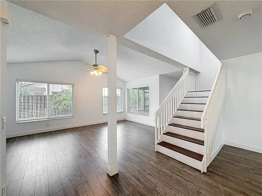 2747 Pinewood Court, Davie, FL 33328 - Image #2