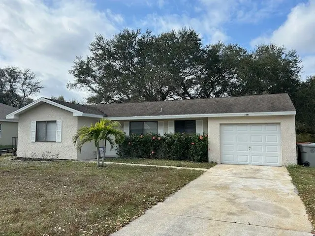 2216 18th Avenue Sw, Vero Beach, FL 32962 - Image #1