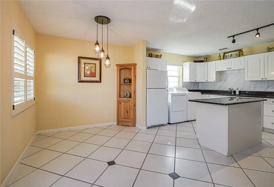 11 Vista Palm Lane #203, Vero Beach, FL 32962 - Image #3