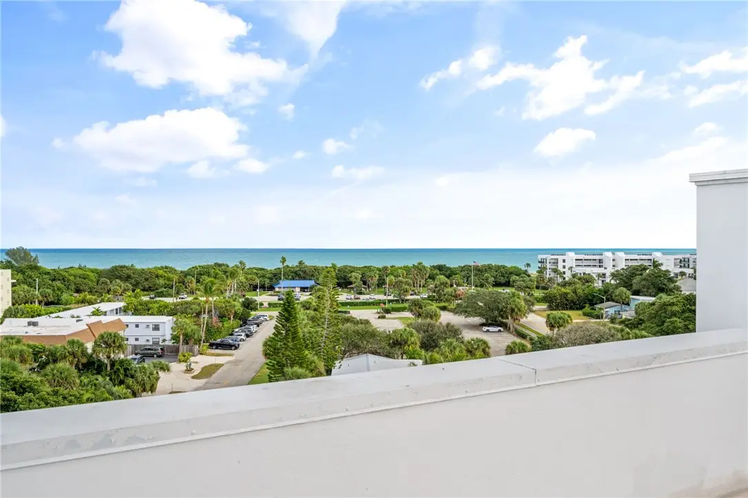 935 E Causeway Boulevard #401, Vero Beach, FL 32963 - Image #1