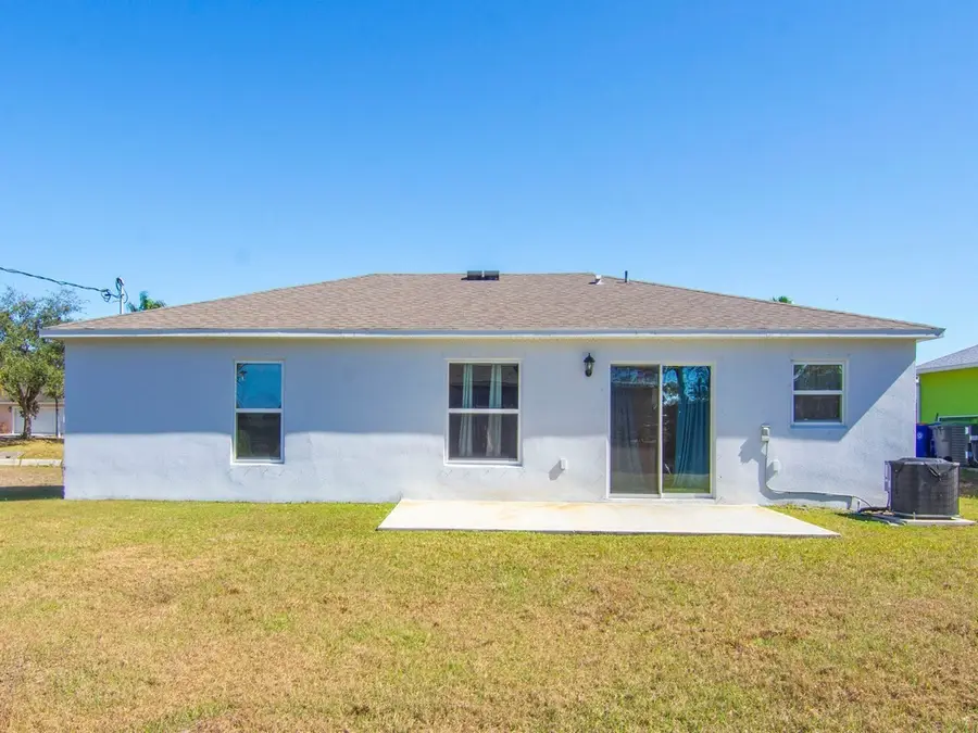 7775 101st Avenue, Vero Beach, FL 32967 - Image #3
