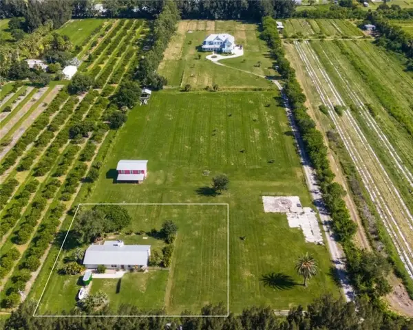 7010 33rd Street, Vero Beach, FL 32966