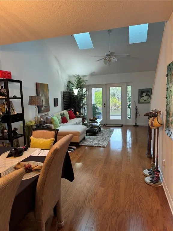 530 6th Street, Vero Beach, FL 32962 - Image #1