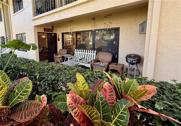 910 E Causeway Boulevard #B11, Vero Beach, FL 32963