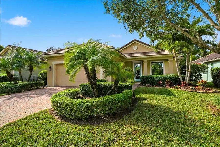 235 11th Square Sw, Vero Beach, FL 32962 - Image #2