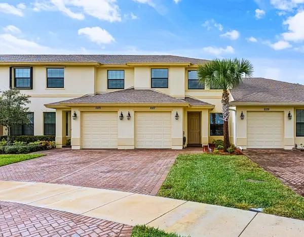 10117 W Villa Circle, Vero Beach, FL 32966
