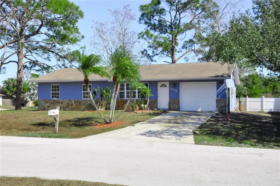 811 Globe Avenue Nw, Palm Bay, FL 32907 - Image #3