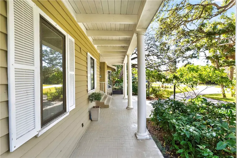 950 Winding River Road, Vero Beach, FL 32963 - #2