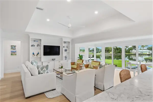 300 Harbour Drive #305B, Vero Beach, FL 32963