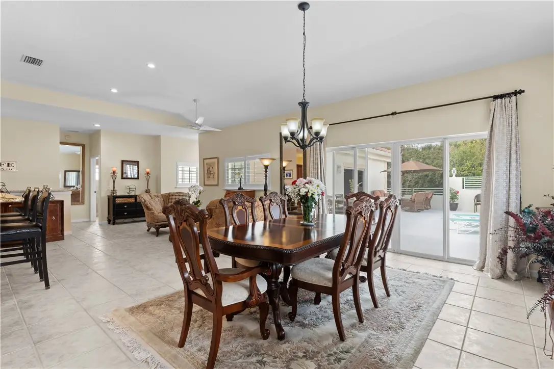 504 7th Square #201, Vero Beach, FL 32962 - #1