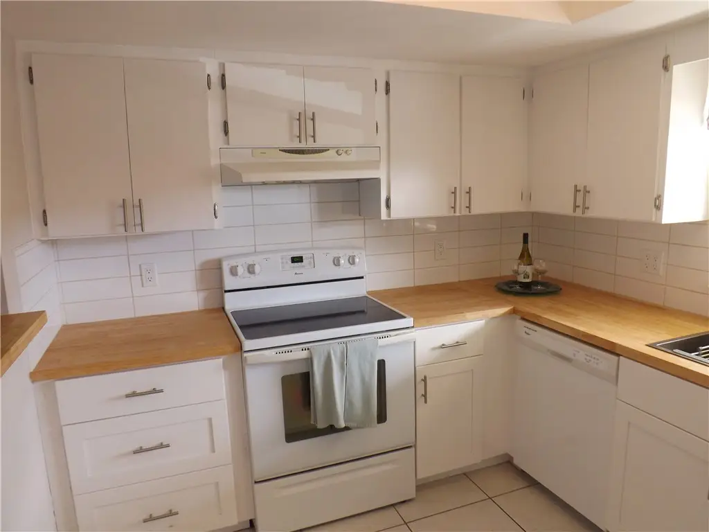 400 18th Street #F7, Vero Beach, FL 32960 - #1