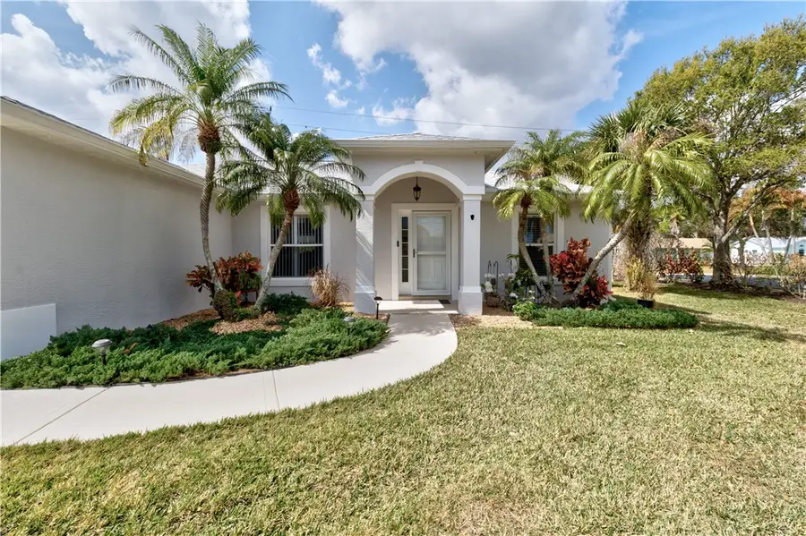 591 High Hawk Circle, Vero Beach, FL 32962 - #2