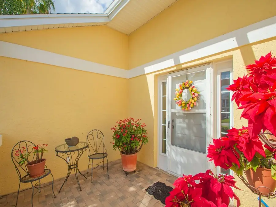 230 N Grove Isle Circle, Vero Beach, FL 32962 - #3