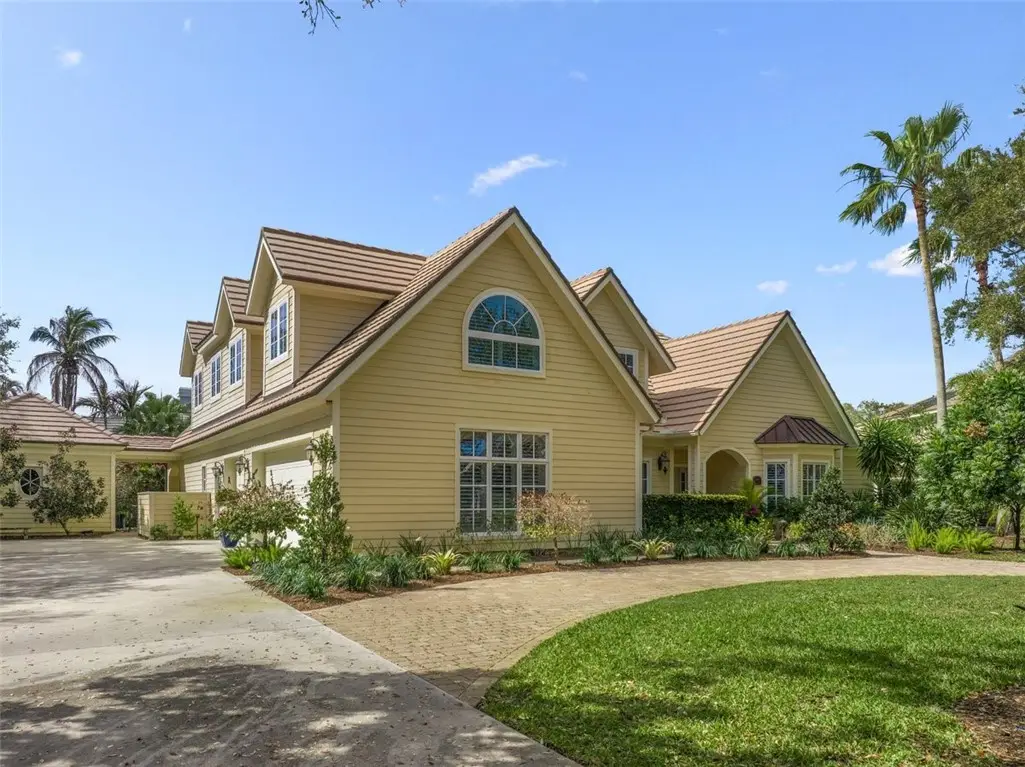 681 N Tomahawk Trail, Vero Beach, FL 32963 - #1