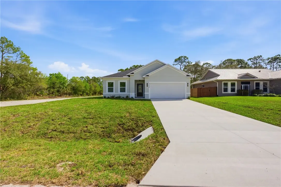 9286 107 Avenue, Vero Beach, FL 32967 - #1
