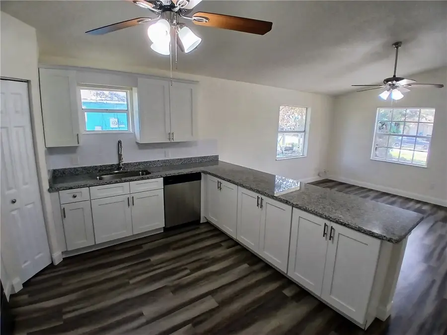 1340 18th Avenue Sw, Vero Beach, FL 32962 - #3