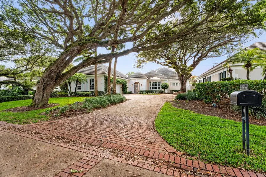 230 Sundial Court, Vero Beach, FL 32963 - #3