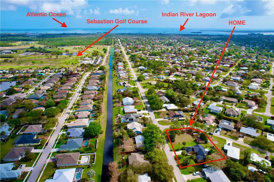 381 Main Street, Sebastian, FL 32958 - #3