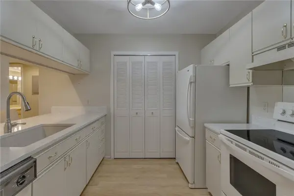 31 Plantation Drive #206, Vero Beach, FL 32966