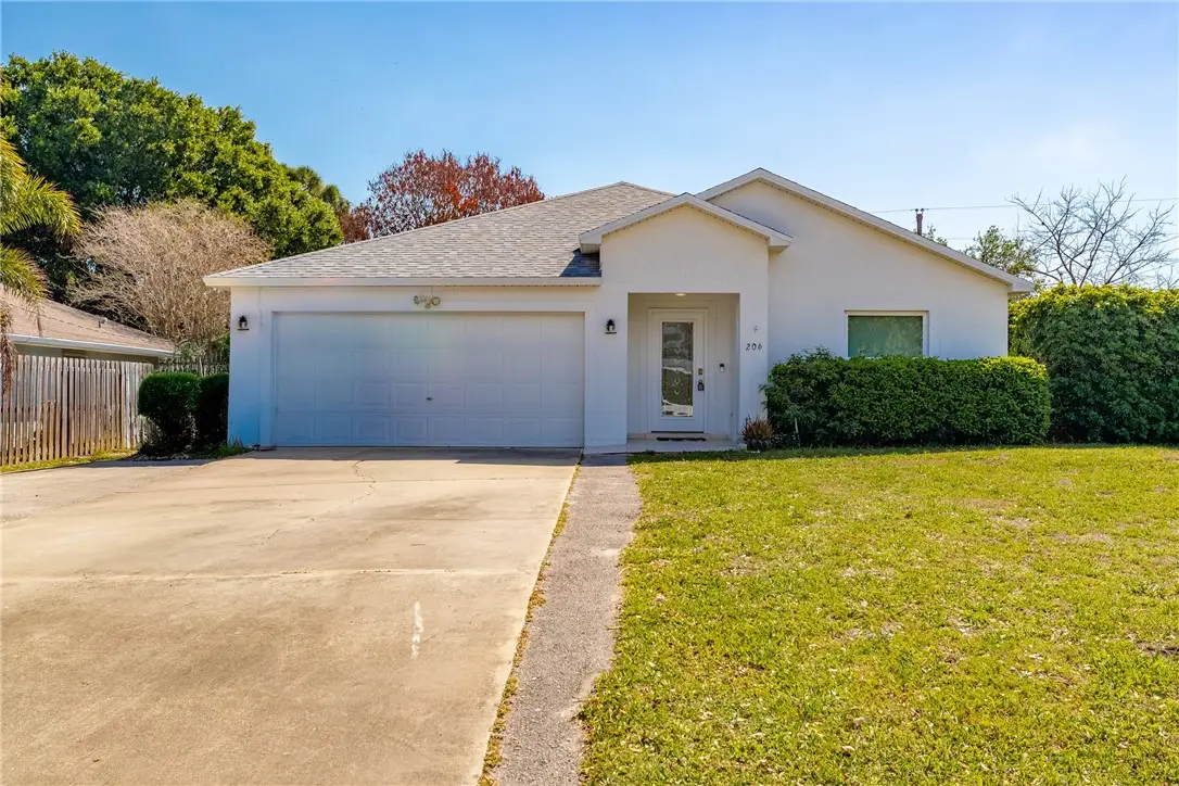 206 10th Court, Vero Beach, FL 32962 - #1