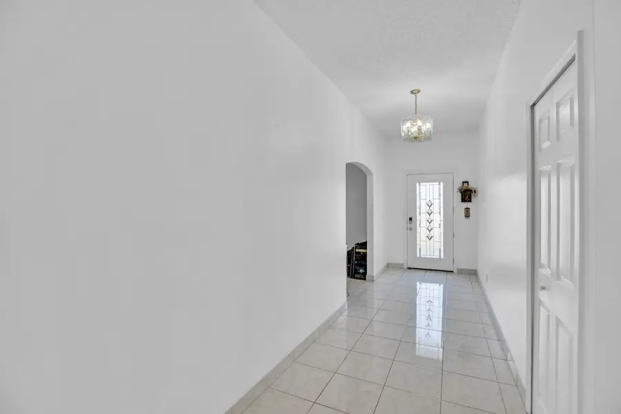 206 10th Court, Vero Beach, FL 32962 - #2