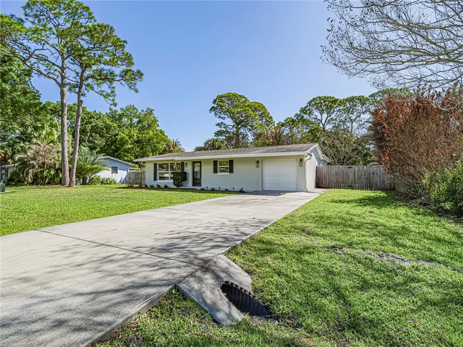 1130 35th Avenue, Vero Beach, FL 32960 - #2