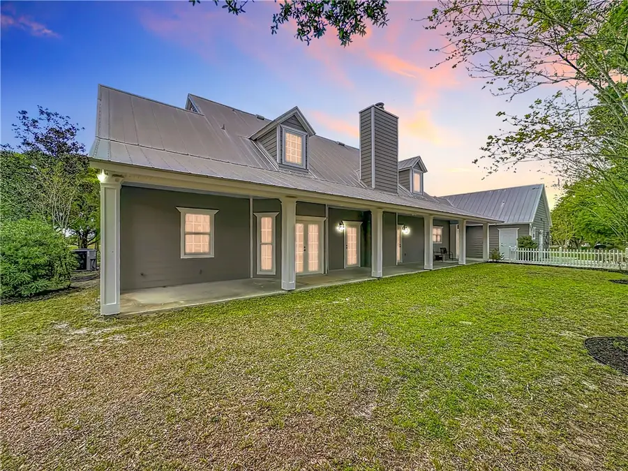 2135 SW 55th Avenue, Vero Beach, FL 32968 - #2