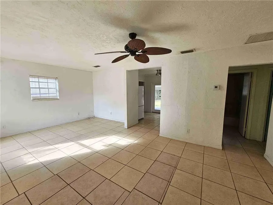 1375 26th Avenue Sw, Vero Beach, FL 32962 - #2