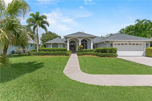 2190 4th Lane Sw, Vero Beach, FL 32962