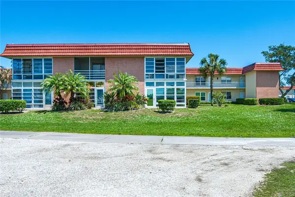 78 Royal Oak Drive #103, Vero Beach, FL 32962