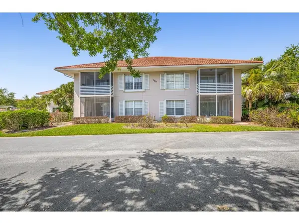 300 Grand Royale, #102 Circle #102, Vero Beach, FL 32962