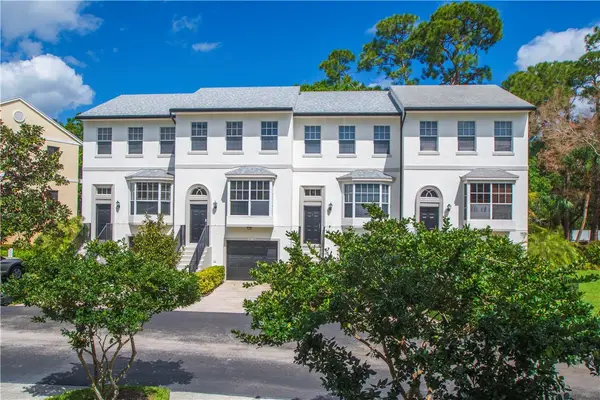 1670 42nd Square #102, Vero Beach, FL 32960