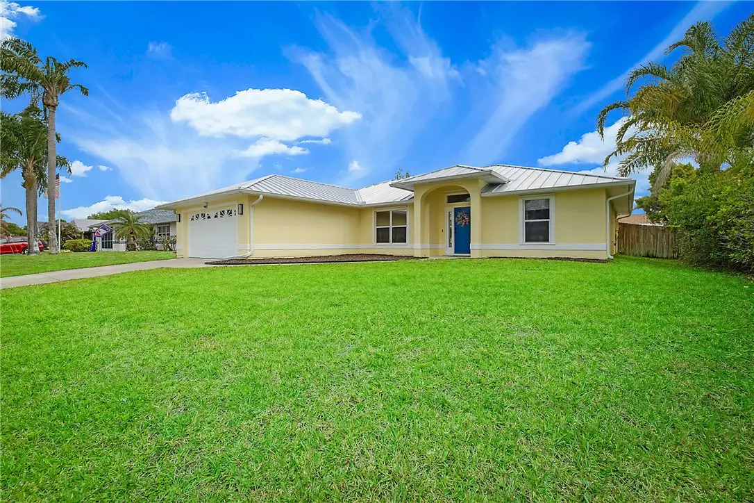 432 Biscayne Lane, Sebastian, FL 32958 - #1