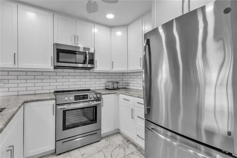 24 Plantation Drive #205, Vero Beach, FL 32966 - #3