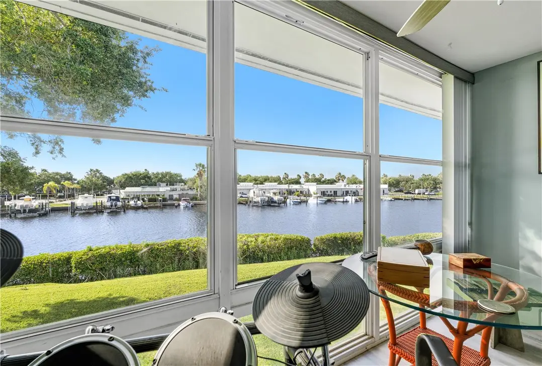2800 Indian River Boulevard #9D, Vero Beach, FL 32960 - #1