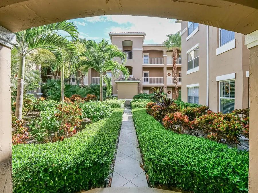 5025 Fairways Circle #B209, Vero Beach, FL 32967 - #2